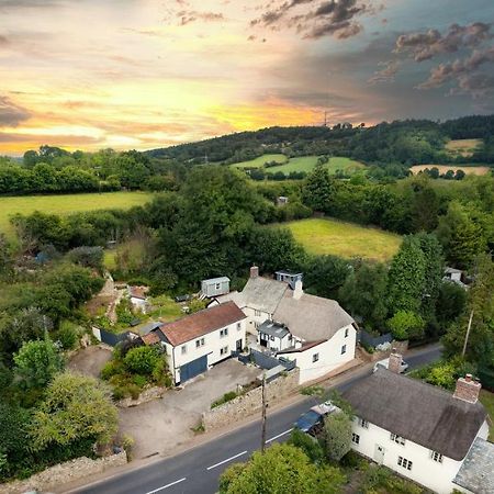 Rose Farm Bed & Breakfast Honiton Bagian luar foto