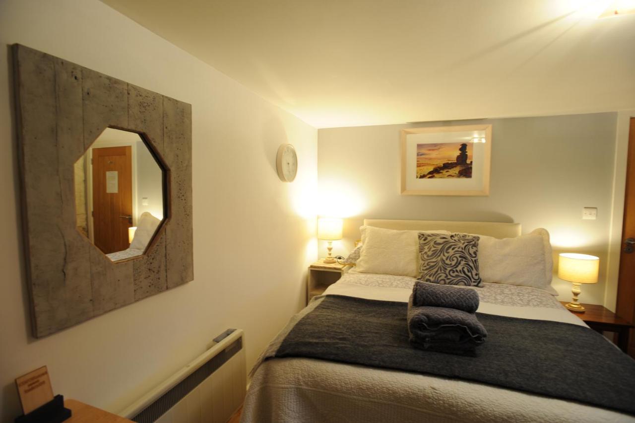 Rose Farm Bed & Breakfast Honiton Bagian luar foto