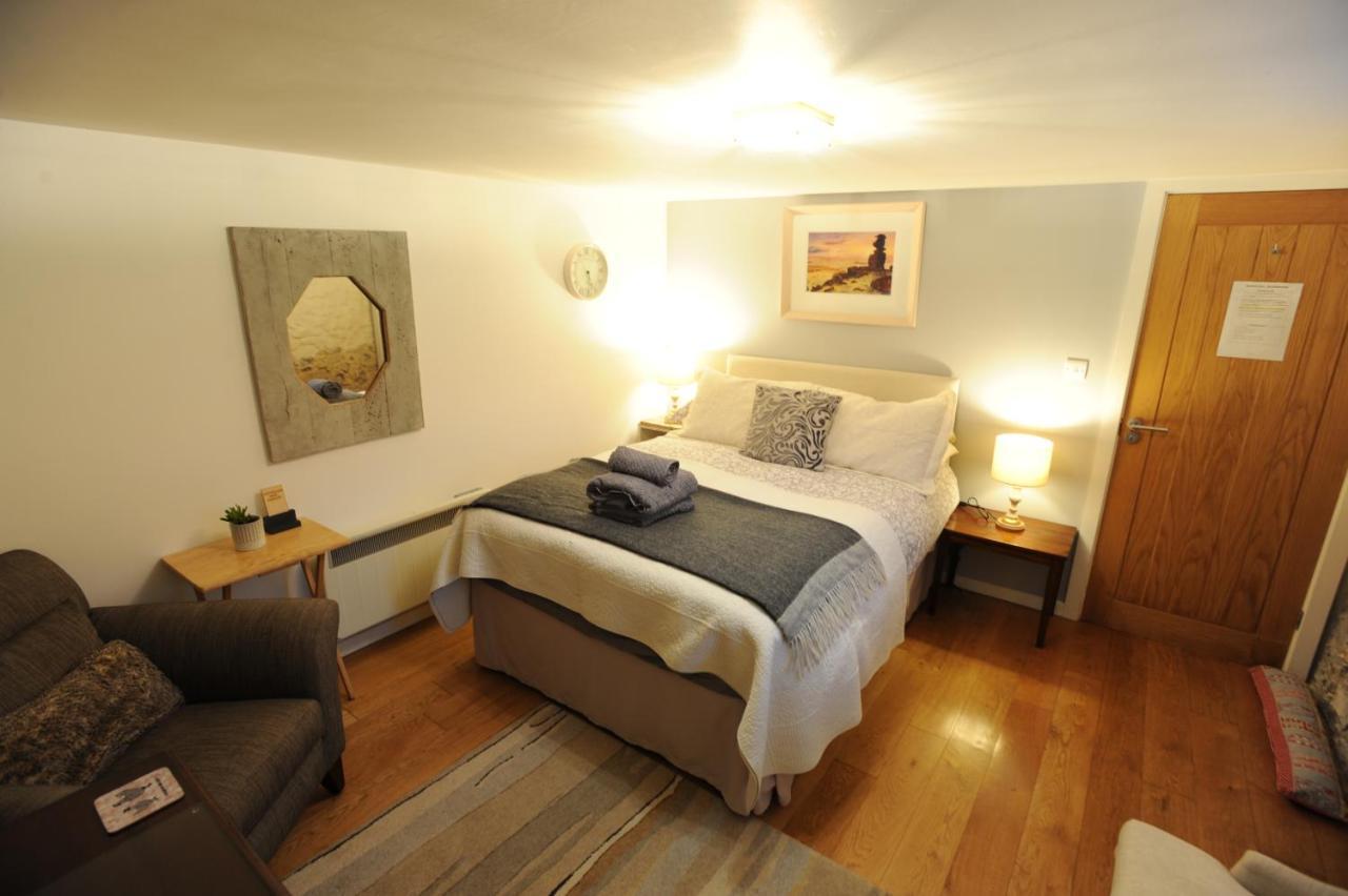 Rose Farm Bed & Breakfast Honiton Bagian luar foto