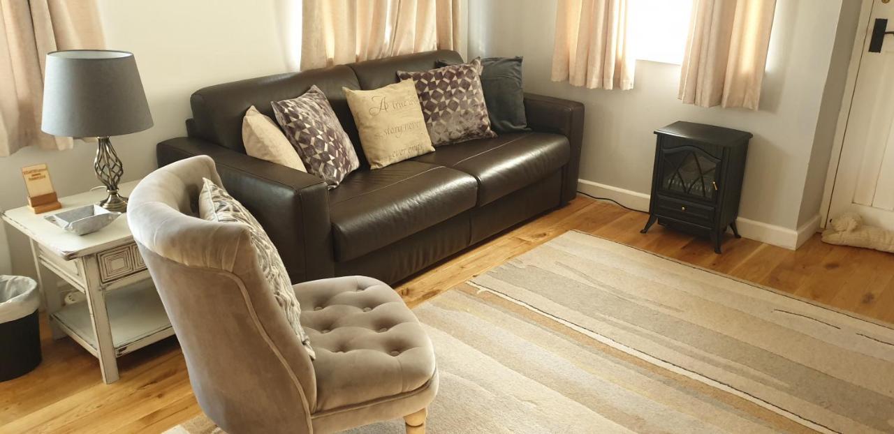 Rose Farm Bed & Breakfast Honiton Bagian luar foto