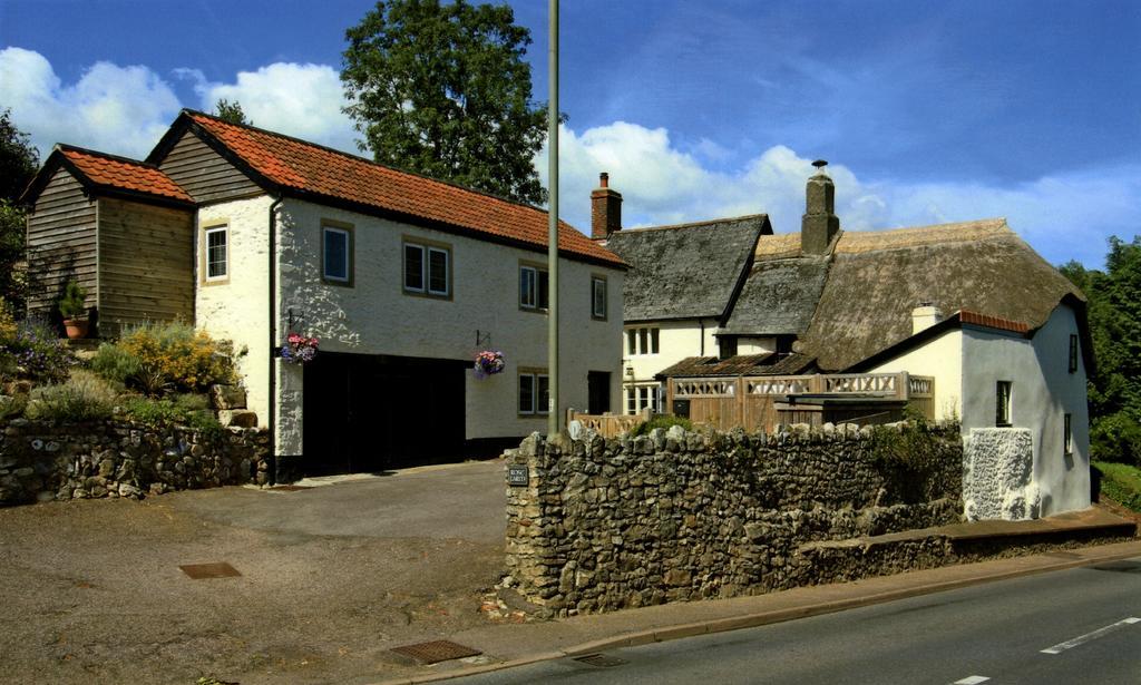 Rose Farm Bed & Breakfast Honiton Bagian luar foto
